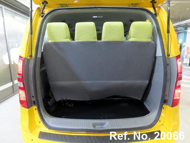  Hyundai / Grand Starex Stock No. 20066